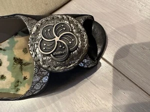 VintageKenzo Black antiqued silver leather shoes, made in Italy. - Picture 1 of 6