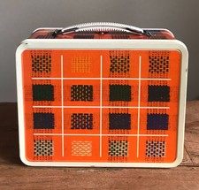 Vintage Ohio Art 902E173 Metal Lunch Box Orange Wool Knit Atco Clasp