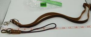 Elegantes cordones de cuero marrón para cuello y muñeca para teléfono - correas desmontables antirrobo - Imagen 1 de 6
