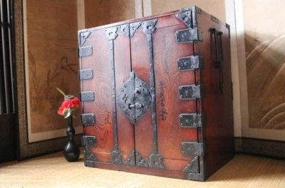 Antiguidades japonesas período EDO CHOBA-TANSU JIDAI peito boi de alta qualidade 200 anos - Imagem 1 de 4