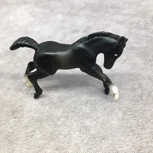 Breyer Reeves Mini Colt- Horse -Vintage 1999   Approx. 1 1/2" Tall - Picture 1 of 10