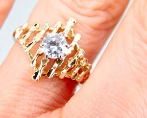 Diamond Cut Branch Motif Yellow Gold Cubic Zirconia Center Solitaire Ladies Ring - Picture 1 of 9