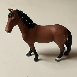 Schleich Trakehner Mare Bay Brown Horse D73527 2013 - Picture 1 of 5