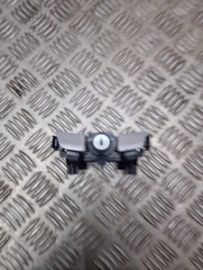 Bmw F07 Gran Turismo 2009-2012 Arm Rest Lock Mech - Picture 1 of 12