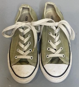 CONVERSE All Star Youth Sneakers Sz 1 Green Chuck Taylors Sports School Skate - Picture 1 of 18