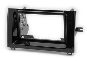 CARAV 11-667 2-DIN Autoradio Radioblende für TOYOTA Tundra 2014+ (matt schwarz) - Bild 1 von 1