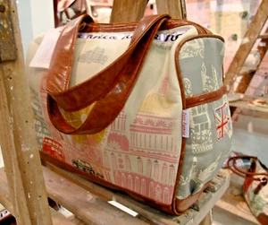 PRETTY CITY LONDON von Disaster Designs. Handtasche / Tagestasche. Neu mit Etikett - Bild 1 von 7