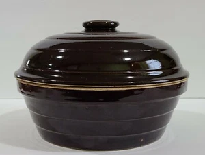 Vintage Brown Stoneware Pottery Ribbed 9" Crock Casserole Bowl w/ Lid (U.S.A) - Picture 1 of 12