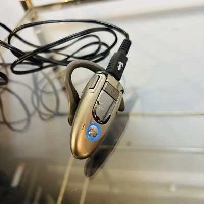 Motorola H500 Ear-Hook Headsets - Image 1 of 4
