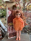 Poupée marron Ideal Crissy Family cheveux bruns avec boîte et chaussures robe orange