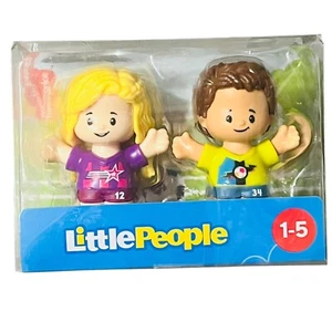 Little People Fußballspieler Junge und Mädchen 2 Figuren Spielzeug Set - Bild 1 von 3