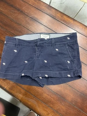 Abercrombie Kids Girl's Junior's Stretch Cuffed Blue Chino Shorts Pink Logo - Image 1 of 4