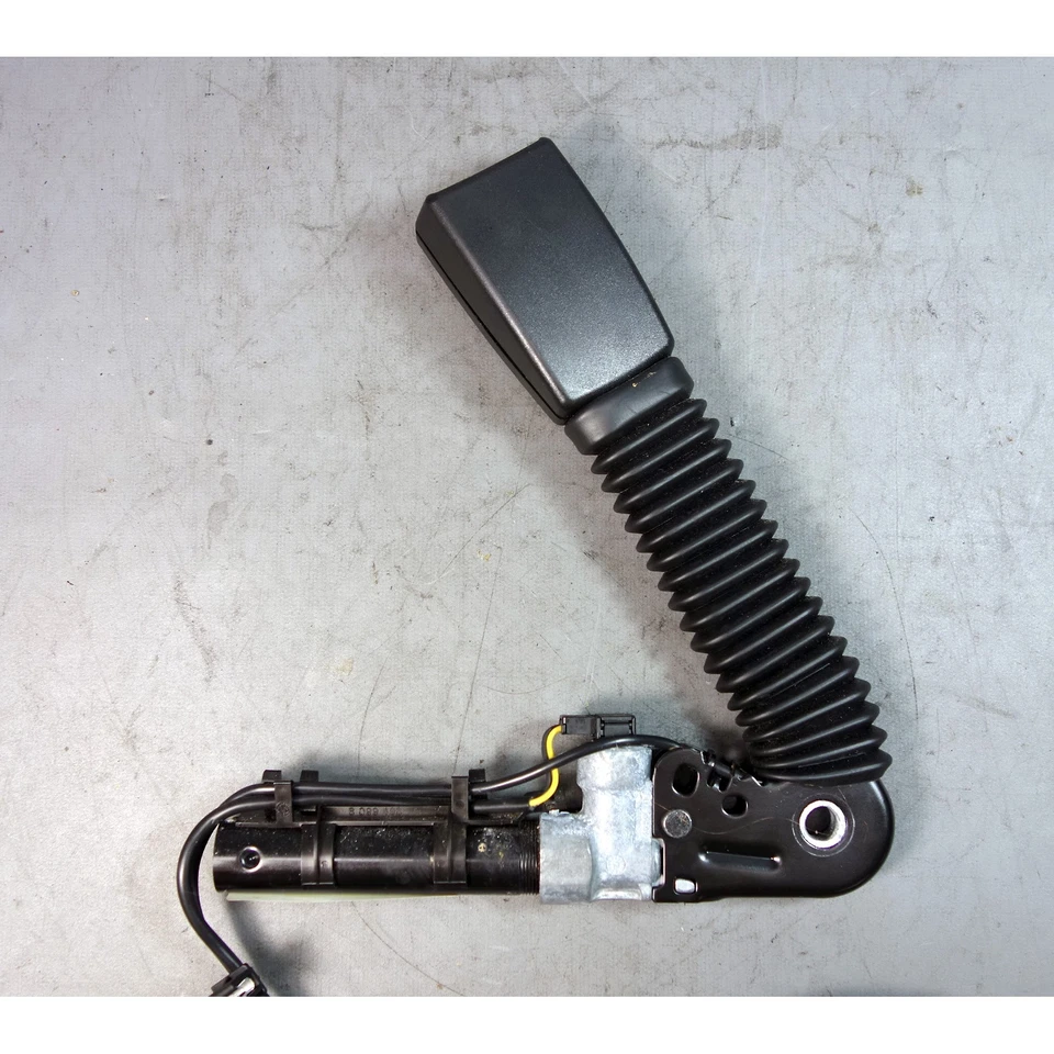 Оригинальная правая передняя нижняя розетка ремня безопасности Mini Cooper 2007-2016 годов выпуска - Изображение 1 из 4