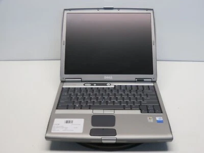 Dell Latitude D600 Intel Pentium M 1,40 ГГц 512 МБ 40 ГБ WIN XP без батареи - Изображение 1 из 4