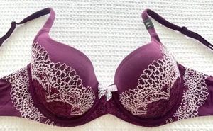 New Victoria's Secret Bra Size 36C Body By Victoria Lined Demi Underwire NWOT - Picture 1 of 5