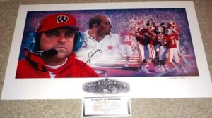 WISCONSIN TEJONES BARRY ALVAREZ AUTOGRAFIADO FIRMADO MIRANDO HACIA ATRÁS EDICIÓN LIMITADA  - Imagen 1 de 4
