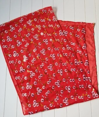 Женский шарф с длинным телом индийский хиджаб 138x24 с вышивкой цветочный узор красная и золотая последовательность - Изображение 1 из 4