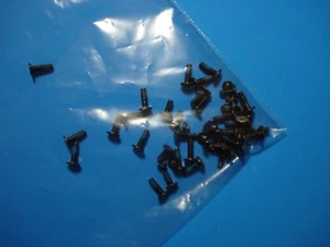 eMachines E525 Series Screws Set - Picture 1 of 1