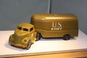 1950s Military Tractor-Trailer Truck Pyro Toys Made in USA - Picture 1 of 7