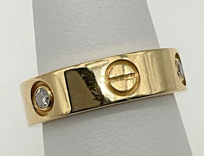 Anillo Cartier "Love" de diamantes de 0,18 quilates, oro amarillo de 18 quilates Foto 1 de 4