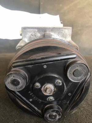 A/c Air Compressor MERCURY COUGAR 89 90 91 92 93 - Image 1 of 4