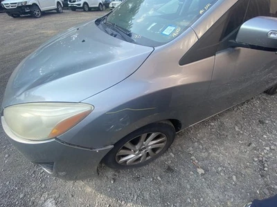 Used Front Left Fender fits: 2015 Mazda 5 L. w/o rocker moulding Front Left Grad Foto 1 de 4