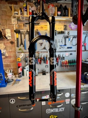 Fox 38 Float Performance Fit Grip 29" 170mm da viaggio - Servizio recente - Immagine 1 di 4