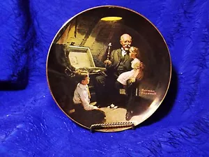Norman Rockwell's Grandpa's Treasure Chest Factory Box - Foto 1 di 6