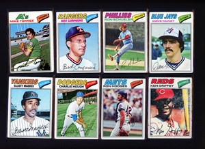 8 Card Lot 1977 Topps MLB Baseball Vintage Cards **See Scans**