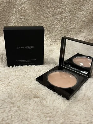 LAURA MERCIER Matte Radiance Baked Powder BRONZE 01 Full Size BNIB Bronzer - Image 1 of 4