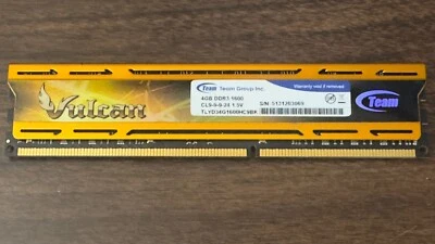 4GB DDR3-1600 PC3-12800 CL9 1.5V 240-pin -- TEAM GROUP VULCAN (TLYD34G1600HC9BK) - Image 1 of 4