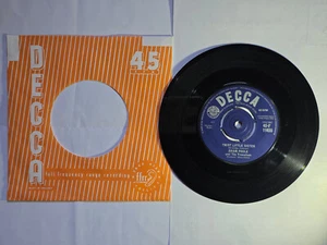 Brian Poole & The Tremiloes – Twist Little Sister - Picture 1 of 2