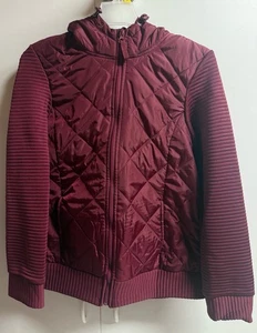 Chaqueta otomana acolchada borgoña Time and Tru para mujer LS talla m ☑️medidas - Imagen 1 de 10