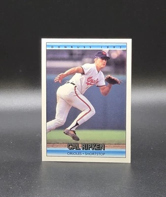 1992 Donruss CAL RIPKEN JR Card #35 Baltimore Orioles Baseball - Image 1 of 2