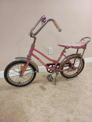Vintage 1967 Girls Ross Polo Jr. Bike Bicycle Banana Seat 16 Inch Tires - Image 1 of 4