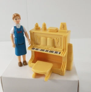 Fisher Price SWEET STREETS Dollhouse Set Piano With Music Teacher Figure READ! - Picture 1 of 6