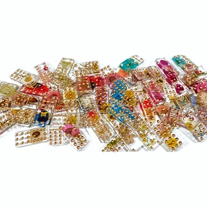 Handmade Resin Art Dried Pressed Flowers Transparent Clear Domino Double 12 Set - Picture 1 of 8