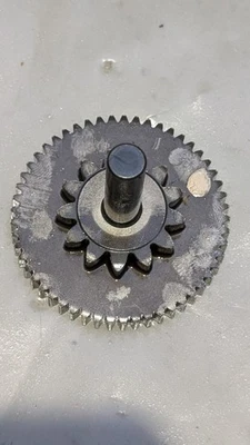 GENUINO HONDA CBR125R 2012-16 MOTOR DE ARRANQUE RUEDA LOCA ENGRANAJE DE REDUCCIÓN Foto 1 de 4