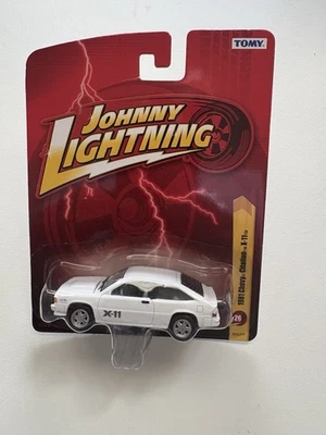 Chevy Citation X-11 1981 Johnny Lightning Tomy blanco Foto 1 de 3