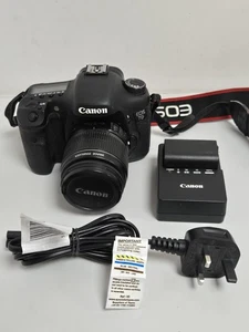 Canon 7d ,with lens Inc charger - Picture 1 of 12