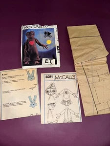 McCALL'S 8311 E.T. da collezione Costume Extra Terrestre fantasia bambino piccolo - Foto 1 di 12