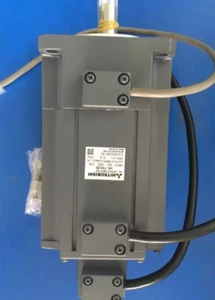 1PCS NEW ORIGINAL MITSUBISHI AC SERVO MOTOR HA-FH63B FREE EXPEDITED SHIPPING - Picture 1 of 1