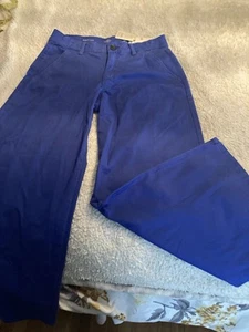 St. John's Bay Mid-Rise Wide Leg Chino Pants Womens size 8 DAZZLING Blue 8P NWT - Picture 1 of 3