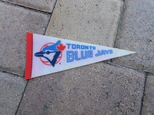 Toronto Blue Jays- Vintage Baseball Mini Pennant - FREE SHIP - Picture 1 of 1