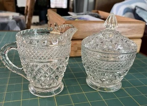 Milchkännchen und Zuckerdose - Diamond Point & Scalloping - klares Indiana Glas *TOLL* - Bild 1 von 7