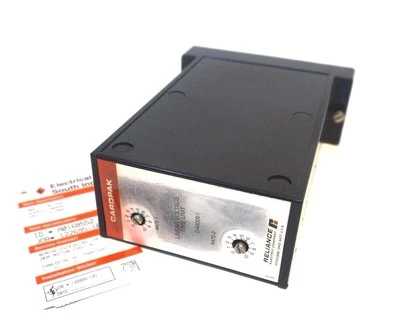 Réparé RELIANCE ELECTRIC 0-49005-1 Linéaire Voltage Temps Unité 0490051 - Photo 1/3