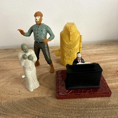 1999 Jack In The Box Universal Monsters Phantom Mummy Werewolf Toys Working - Image 1 of 4