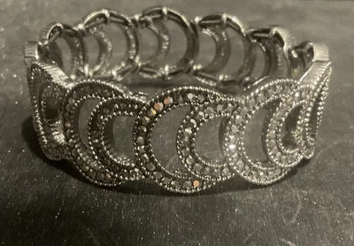 Pulsera elástica negra Monet Blingy # 269 Foto 1 de 4