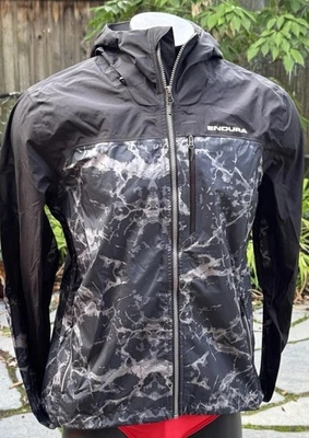 Chaqueta MTB impermeable Singletrack para hombre Endura. Color Negro Talla Mediana. NUEVO SIN ETIQUETAS.  Foto 1 de 4