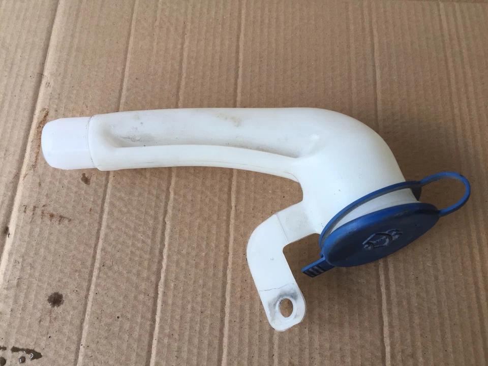 MERCEDES BENZ OEM R171 SLK350 PARABRISAS DELANTERO BOTELLA TANQUE LLENADO TUBO TAPA CUELLO  Foto 1 de 1